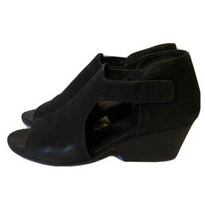 Eileen Fisher Iris Black Tumbled Nubuck Leather Open Toe Heel Sandals Womens 7